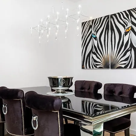 Apartment Seaside Terraces Deluxe By Renters Prestige